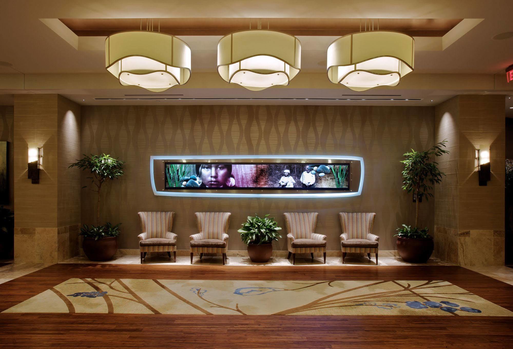 Northern Quest Resort Эруэй-Хайтс Экстерьер фото